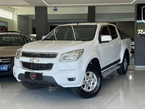 CHEVROLET S10 2.8 LT 4X2 CD 16V TURBO DIESEL 4P MANUAL CHEVROLET S10 2.8 LT 4X2 CD 16V TURBO DIESEL 4P MANUAL